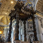 Le baldaquin du Bernin, Basilique Saint Pierre. הבזיליקה בוותיקן